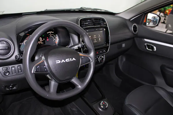 Dacia Spring - Photo 11