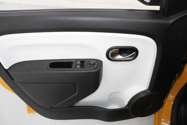 Renault Twingo - Photo 9