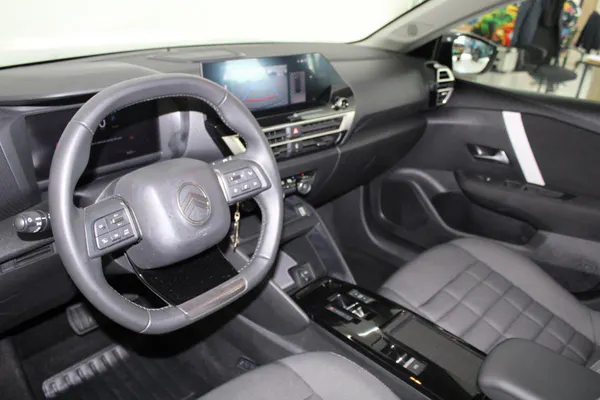 Citroen e-C4 - Photo 11