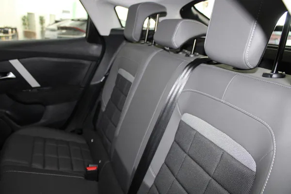 Citroen e-C4 - Photo 13