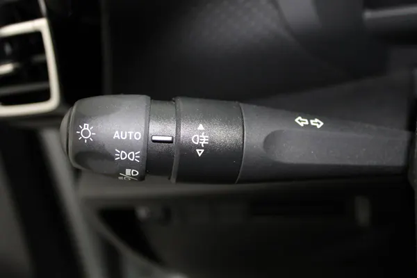 Citroen e-C4 - Photo 16