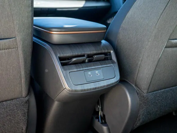 Nissan Ariya - Photo 26