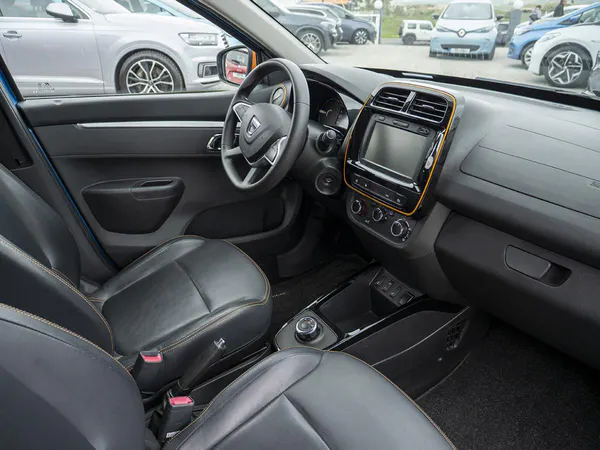 Dacia Spring - Photo 17