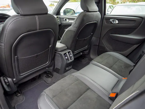 Volvo C40 - Photo 26