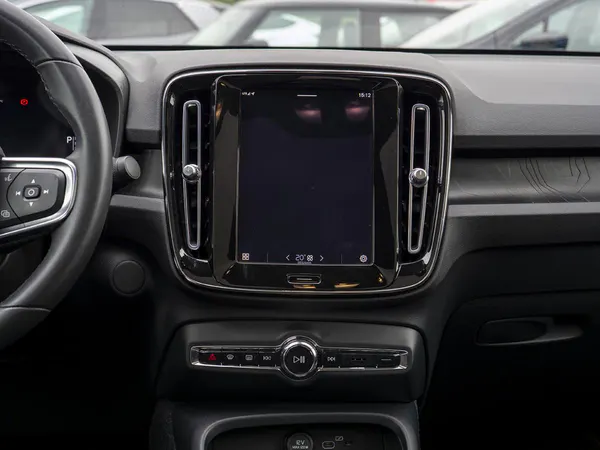 Volvo C40 - Photo 30