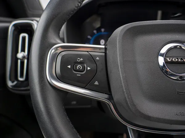 Volvo C40 - Photo 33