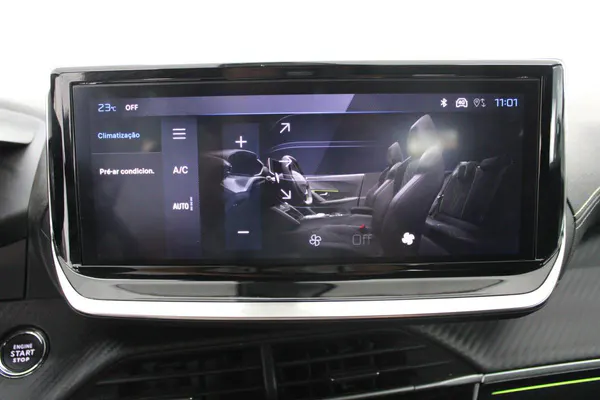 Peugeot e-2008 - Photo 27