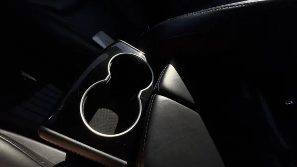 Tesla Model S - Photo 22