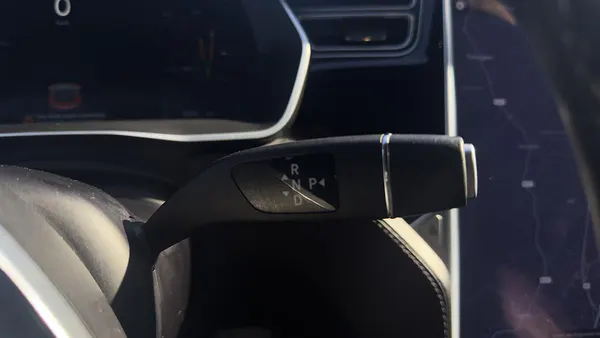 Tesla Model S - Photo 20