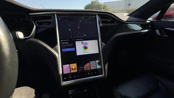 Tesla Model S - Photo 41