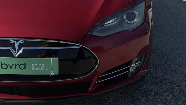 Tesla Model S - Photo 6