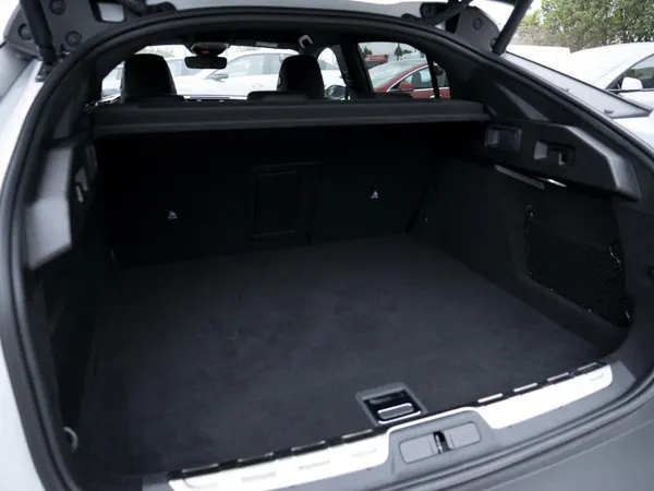 Peugeot E-408 - Photo 14