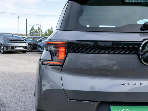Citroen e-C3 Aircross - Photo 12