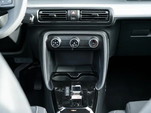 Citroen e-C3 Aircross - Photo 27
