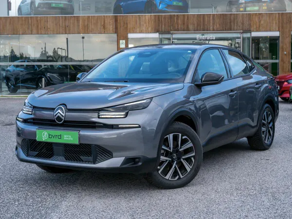 Citroen e-C4 X - Photo 2