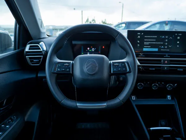 Citroen e-C4 X - Photo 28