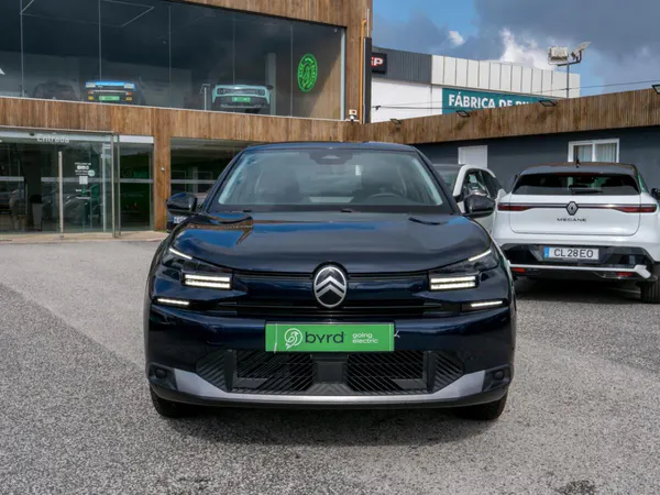 Citroen e-C4 X - Photo 4