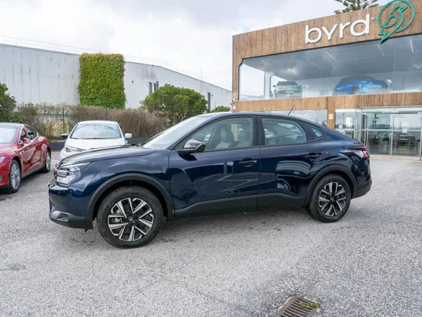 Citroen e-C4 X - Photo 8